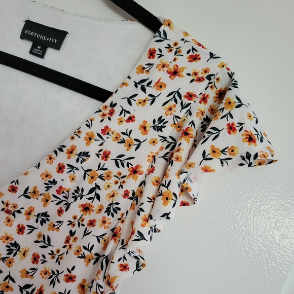 White floral sundress, Fortune + Ivy, Medium - Picture 5 of 8